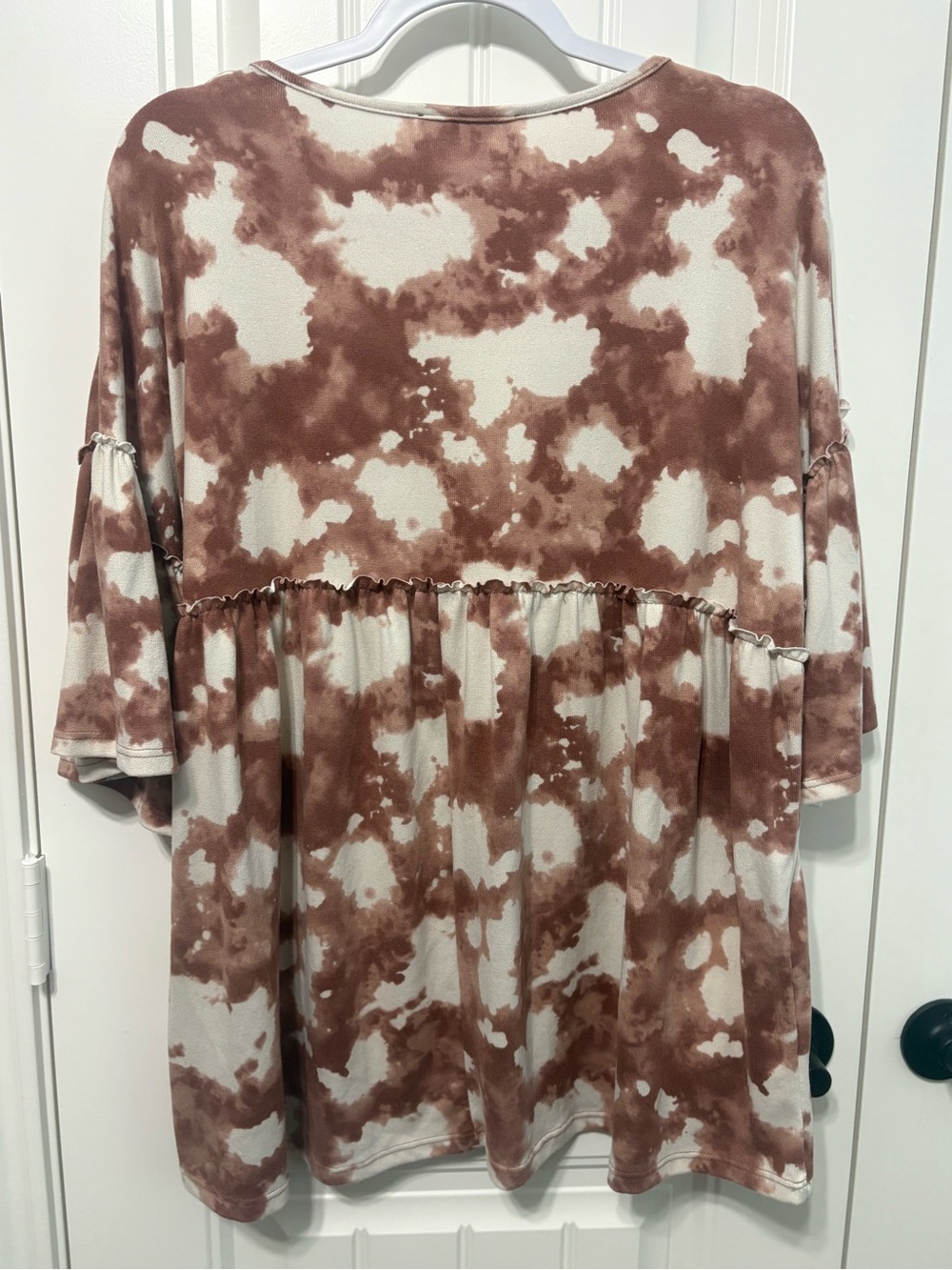 entro Brown and Cream Tie-Dye Peplum Tunic - Picture 3 of 5